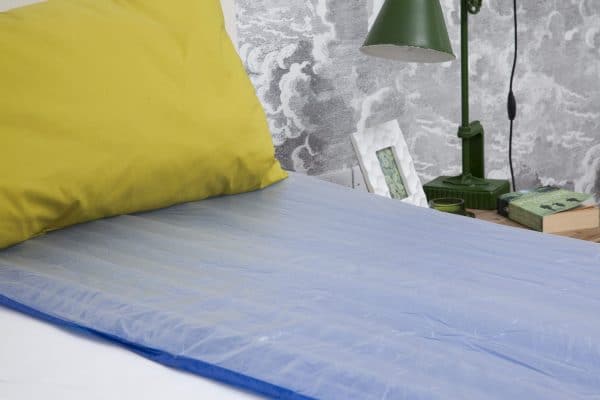 Repose Static Air Mattress and Pump Set - Image 3
