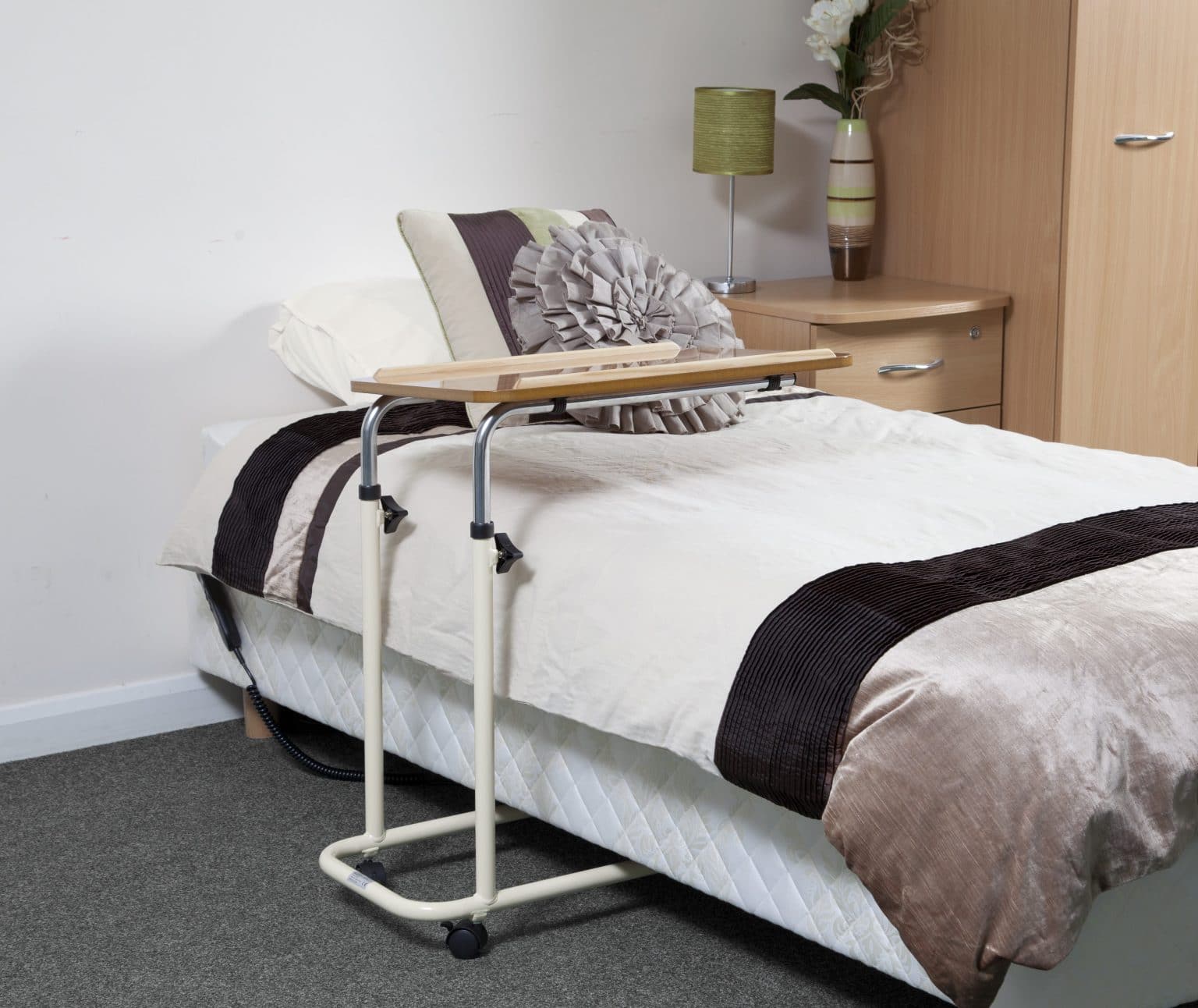 Adjustable Over Bed Table Felgains