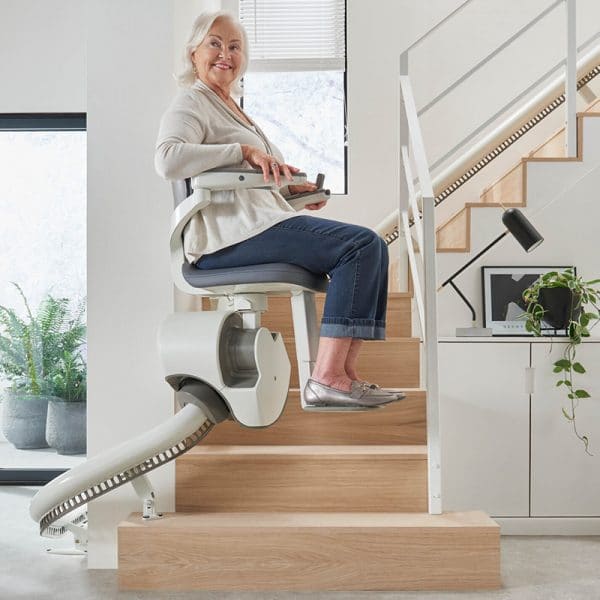 Flow X Stairlift on Curved Staircase