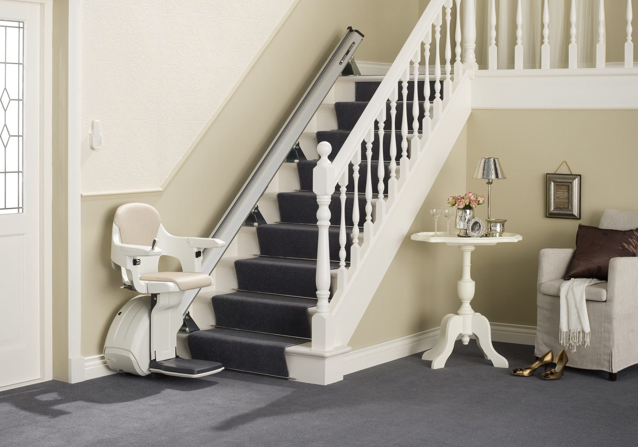 HomeGlide Straight Flight Stairlift Felgains