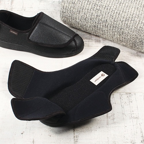 mens extra wide slip on slippers
