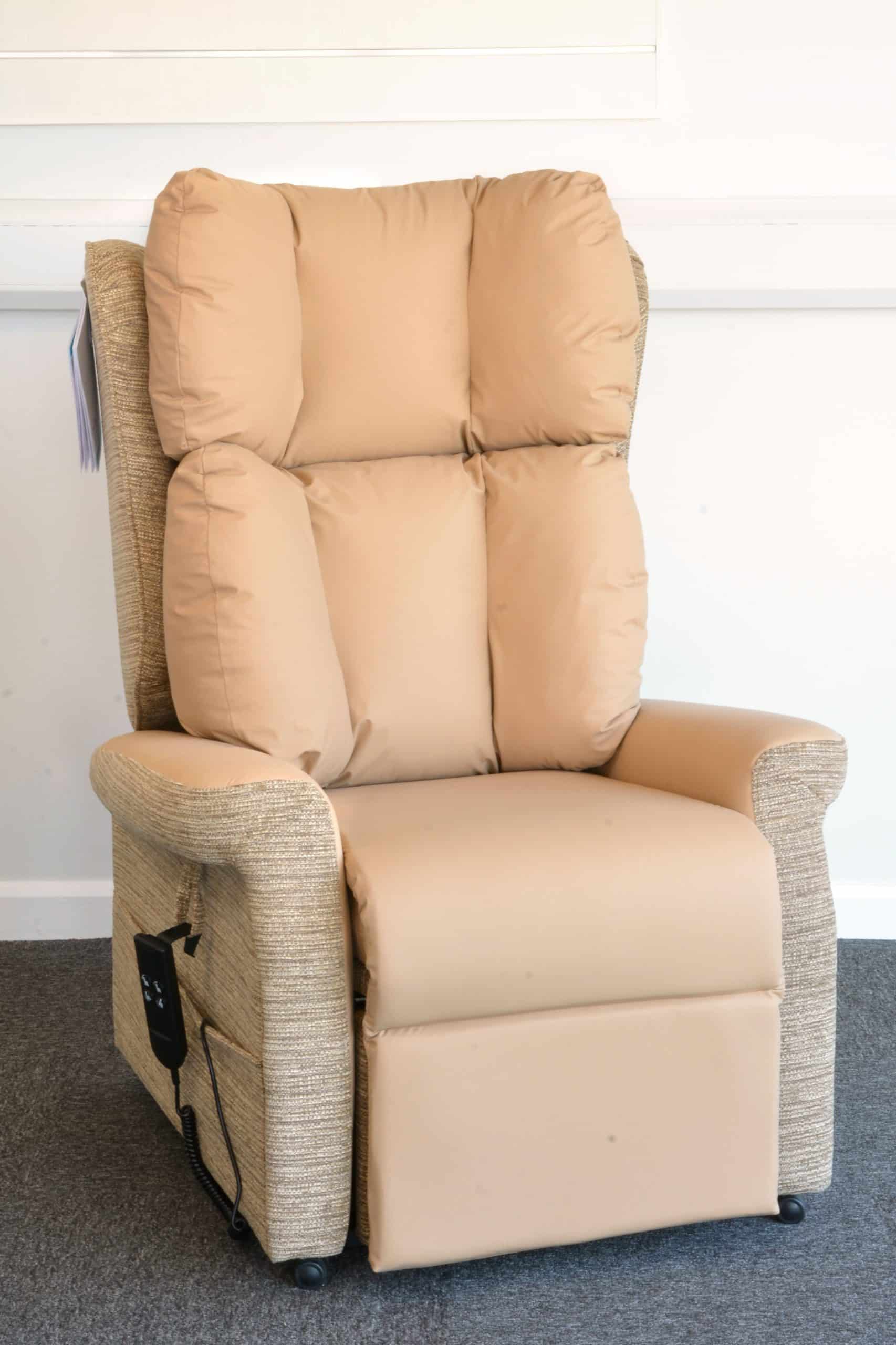 Made to measure riser recliner