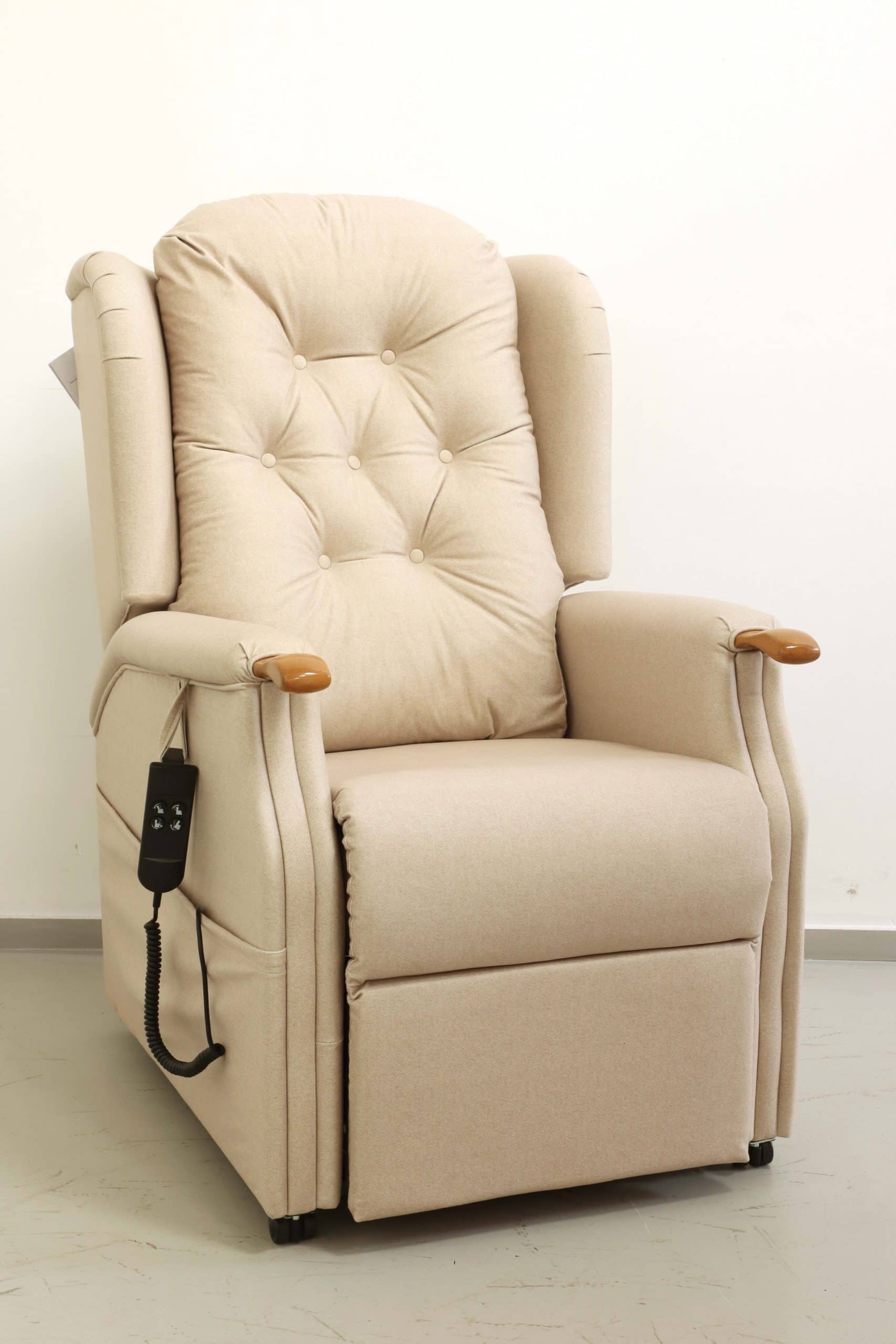Made to measure riser recliner example