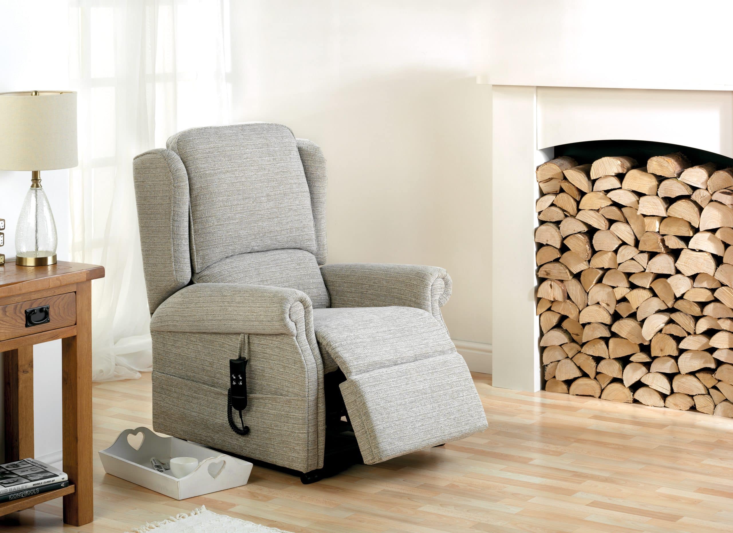 Dual motor riser recliner