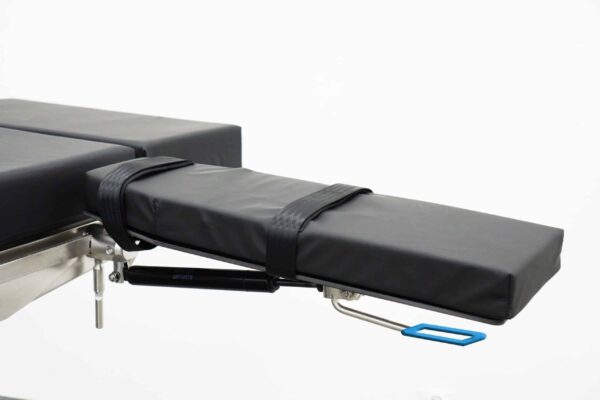 Arm support with gas spring adjustment
