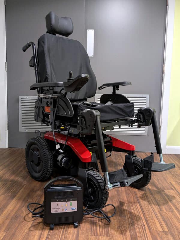 CLEARANCE Invacare Aviva RX 40 Powerchair (Pre-Loved, Grade A) - Image 2