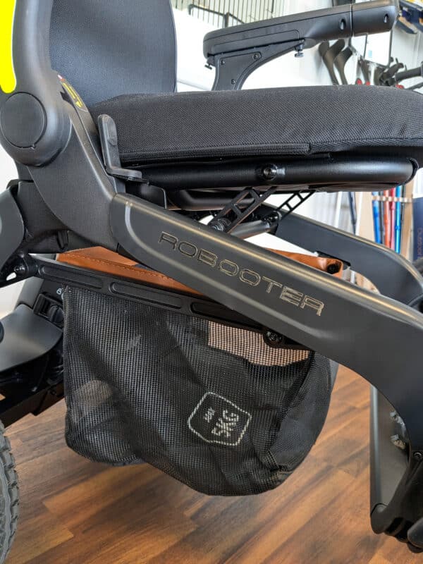 CLEARANCE Robooter E60 Pro Powerchair (Pre-Loved, Grade B) - Image 8