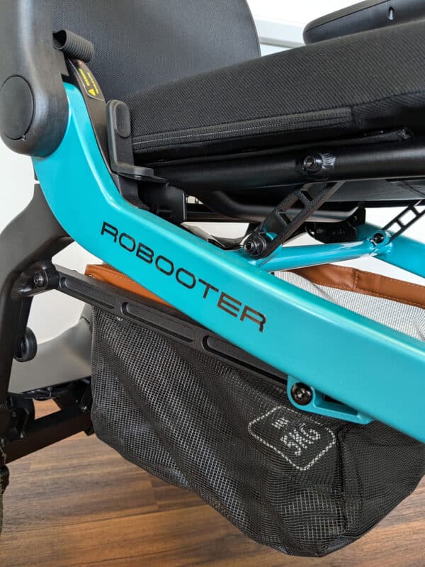 CLEARANCE Robooter E40 Powerchair (Pre-Loved, Grade C) - Image 6