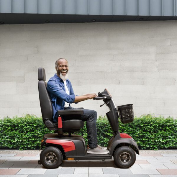 Invacare Comet Pro Mobility Scooter - Image 9