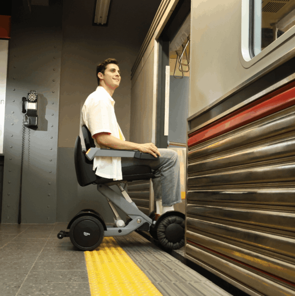 XSTO M4 Self-Balancing Folding Powerchair - Image 16