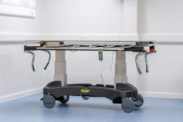 Stride Bariatric Concealment Trolley - Image 6