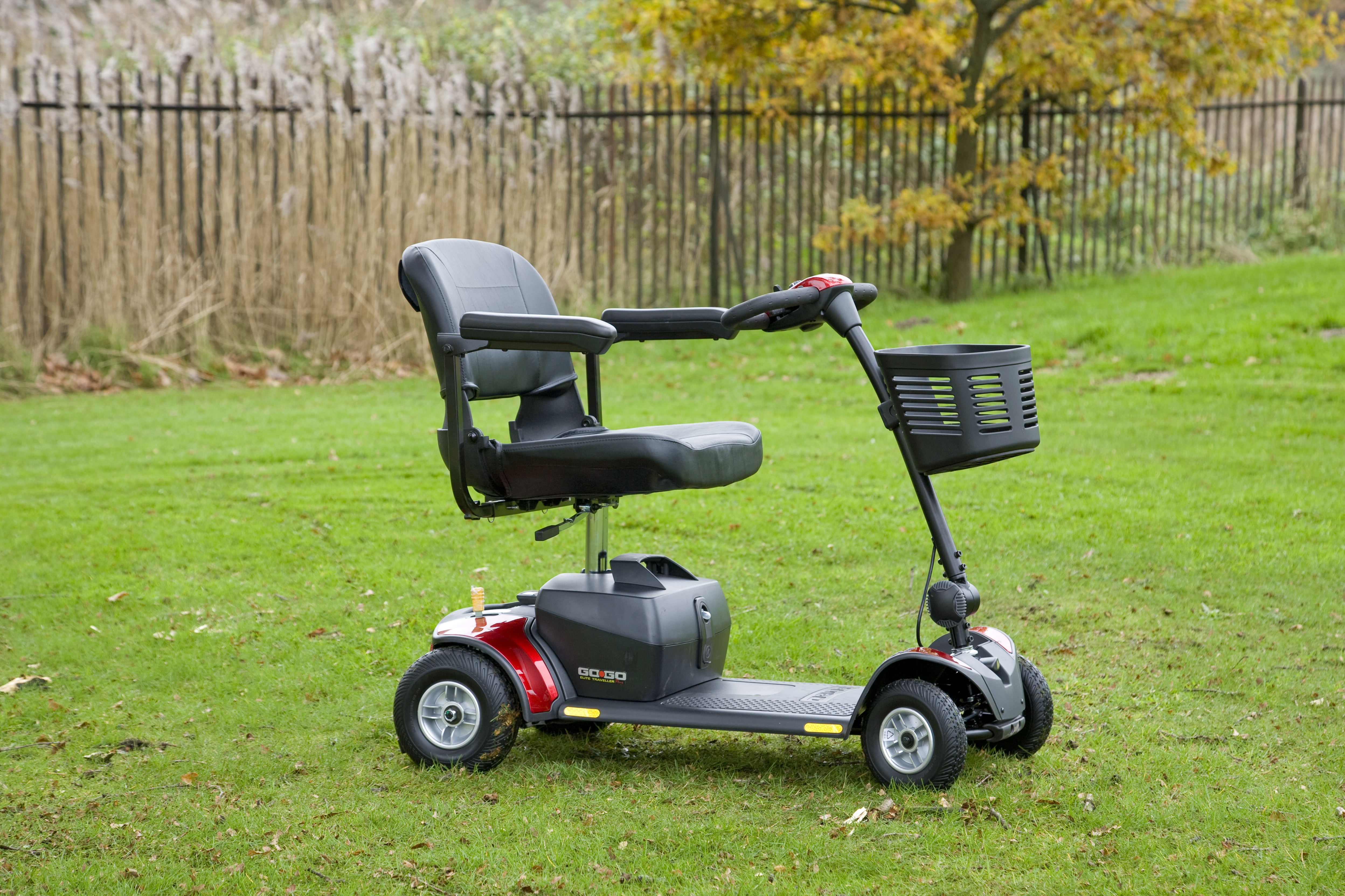 FEL21-012 Apex Road Scooter Apex Rapid Scooter