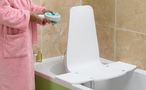 splash-bathlifter-landing